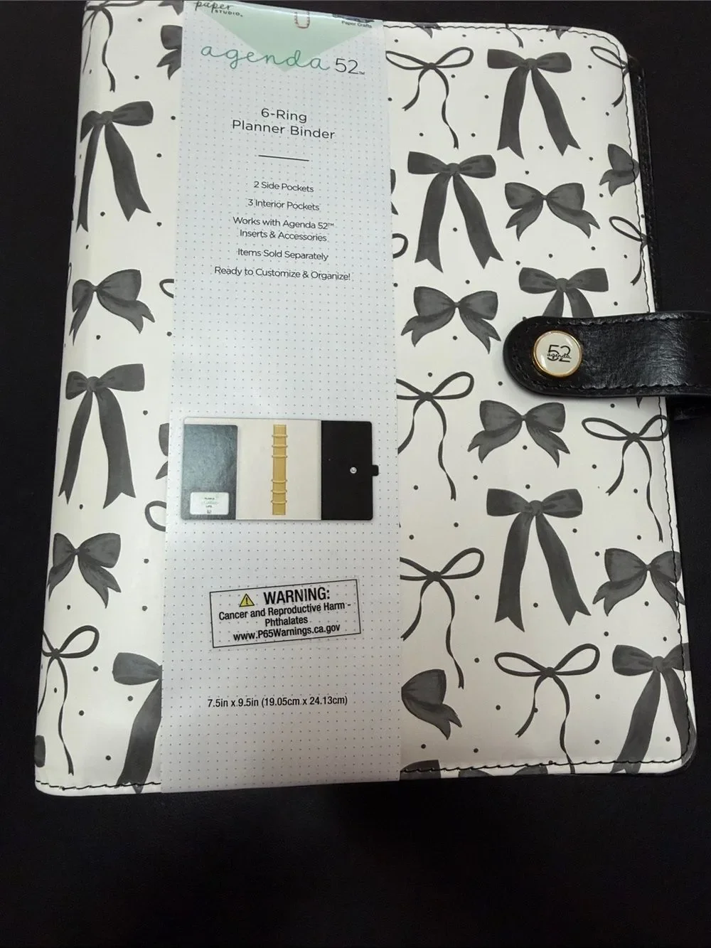 Agenda White Planner Binder with Black Bow Pattern